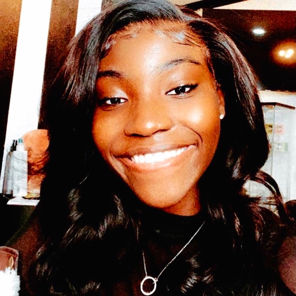 Meet your Posher, Francia - Picture 1 of 1